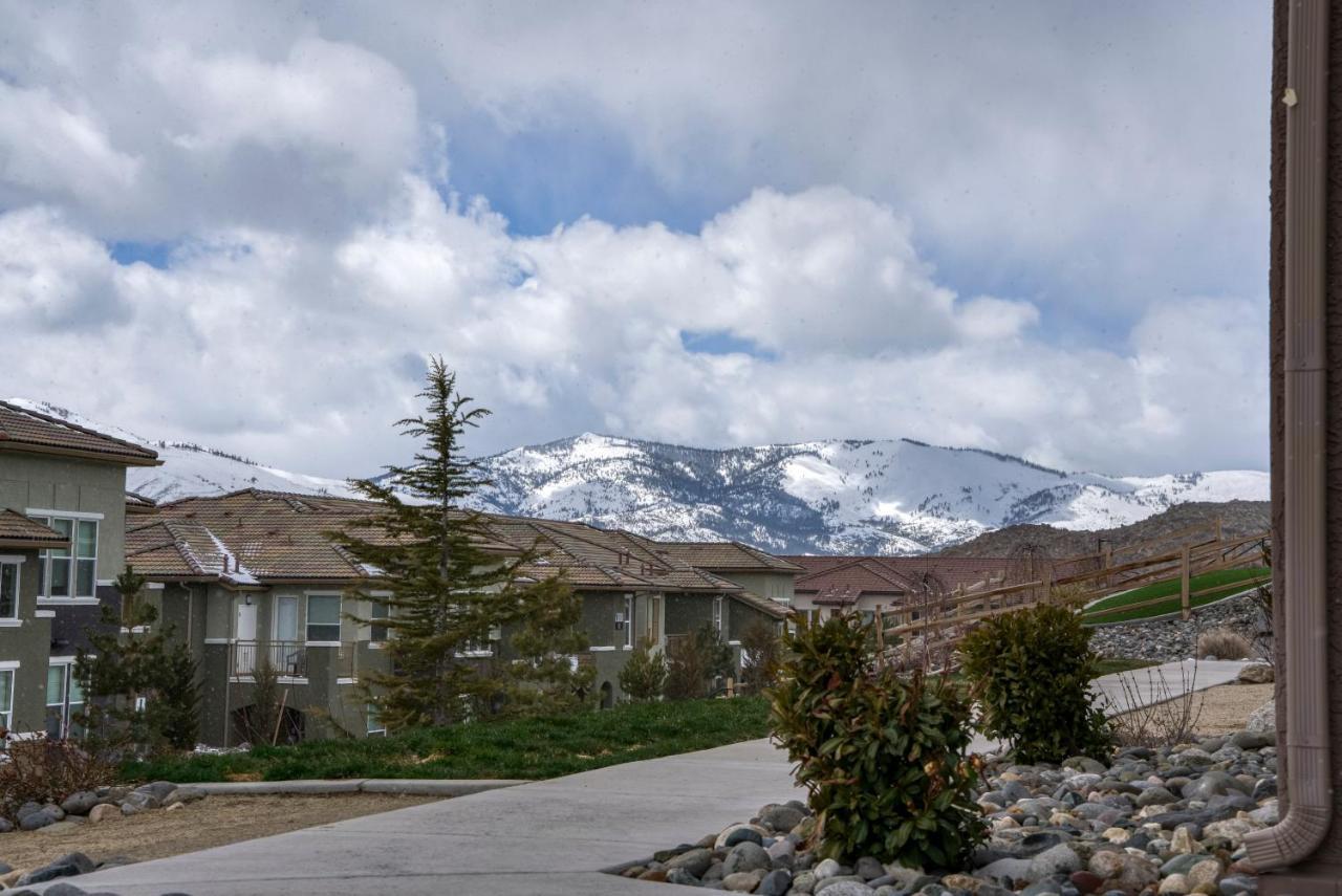 Luxury Retreat - King Beds, Hot Tub, & Pool - Family & Remote Work Friendly Διαμέρισμα Reno Εξωτερικό φωτογραφία